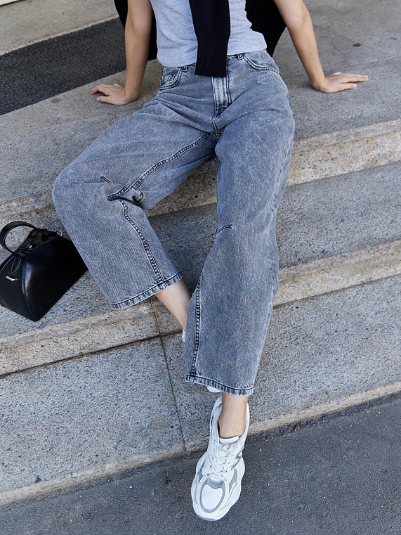джинсы женские