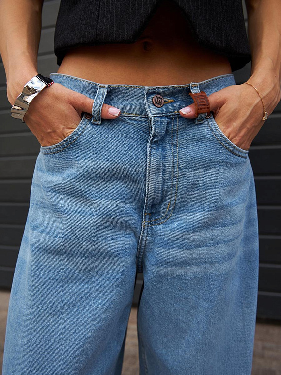 джинсы женские