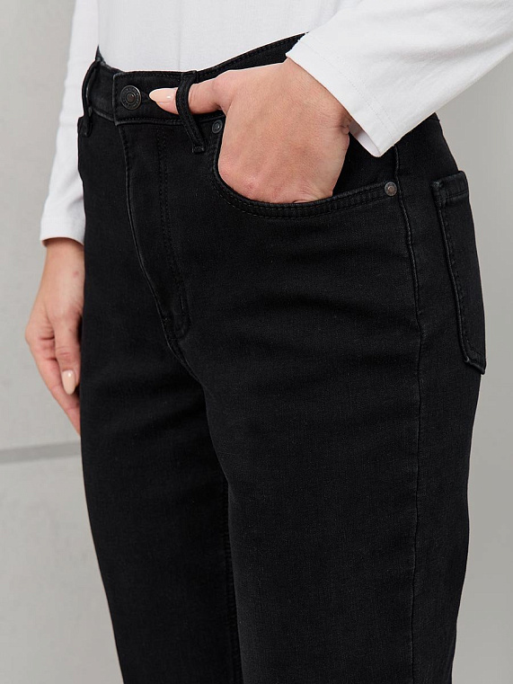 джинсы женские