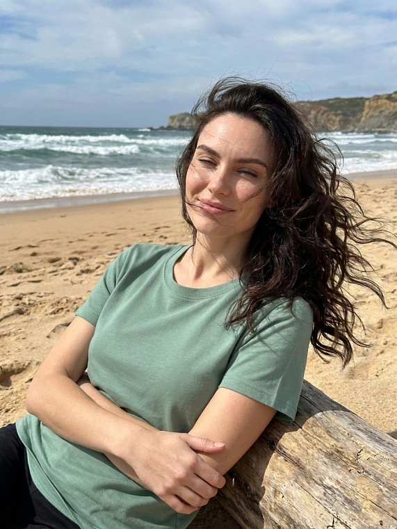 футболка женская