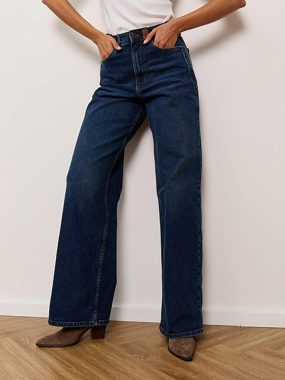 джинсы женские