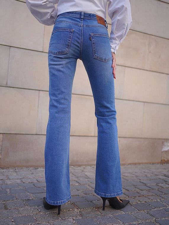 джинсы женские