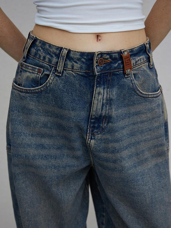 джинсы женские