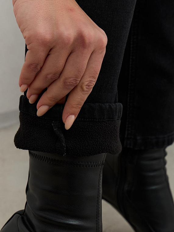 джинсы женские